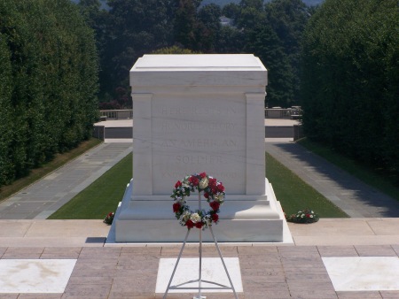 Tomb_of_the_Unknowns
